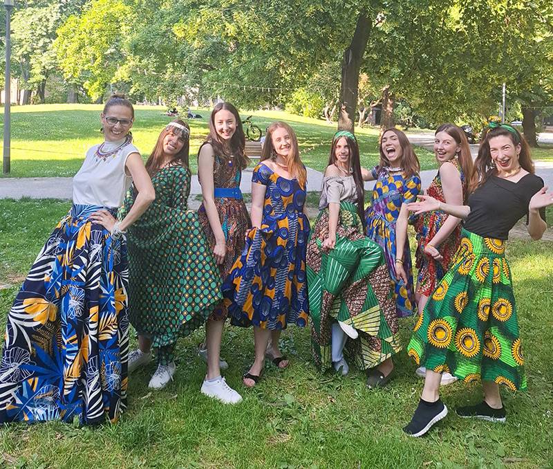Kolajna's Volunteers as “White African Women” at Africa Day