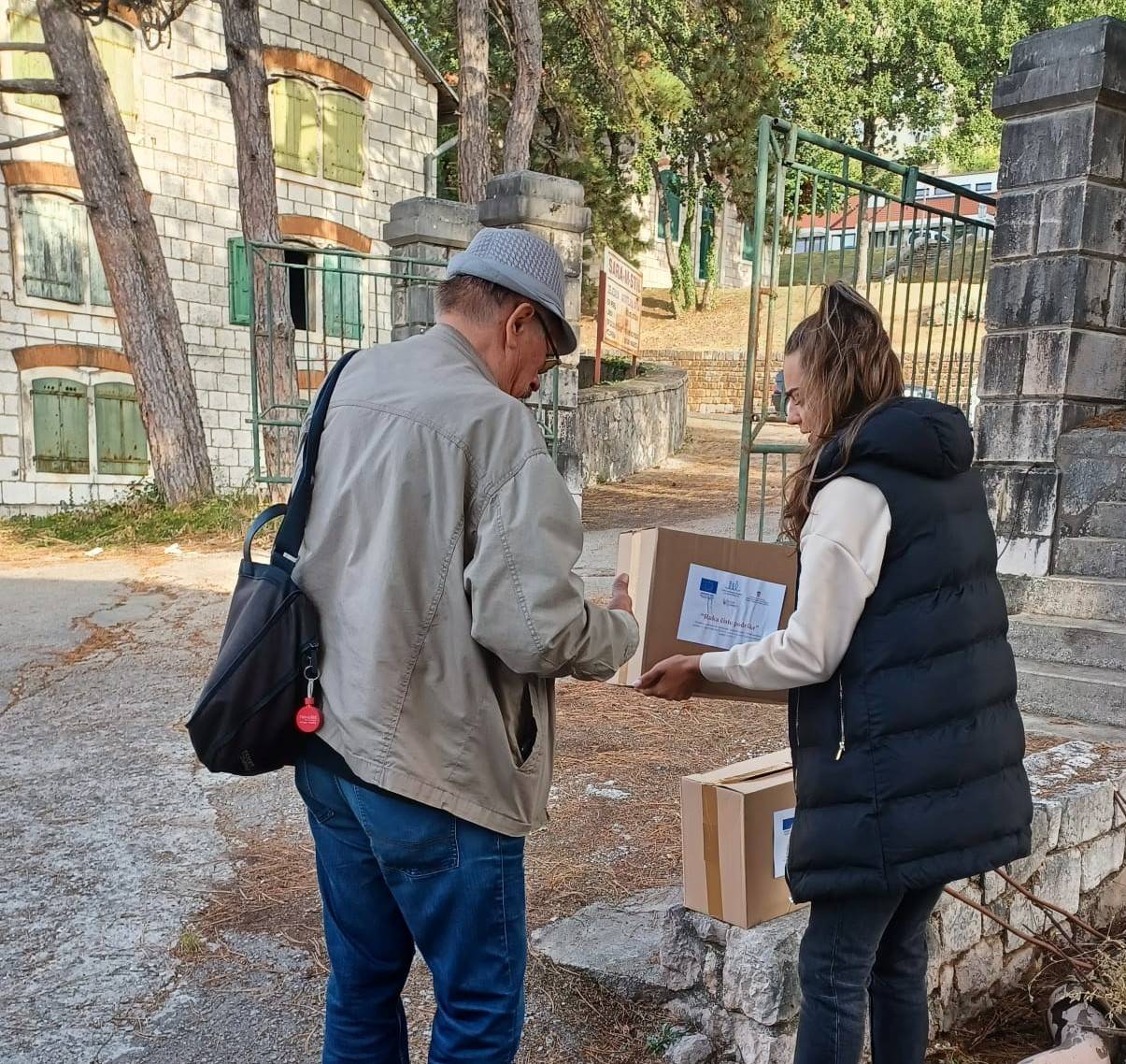 Ecological workshops and hygiene aid packages in the Imotski region